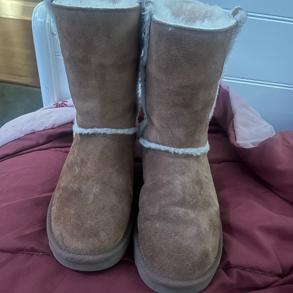 Only wore them once - Picture 2 of 4